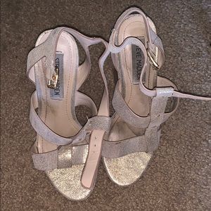 Steven madden wedges gold